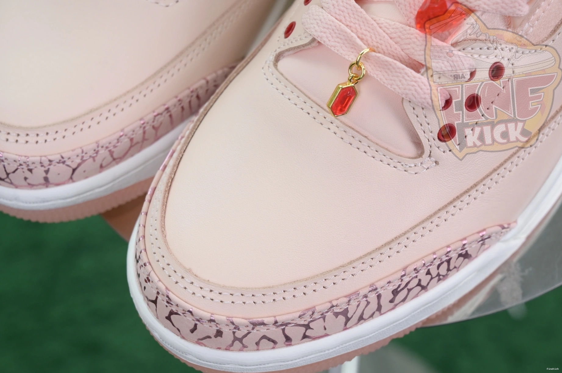 Air Jordan Jordan 3 Valentine's Day 0920